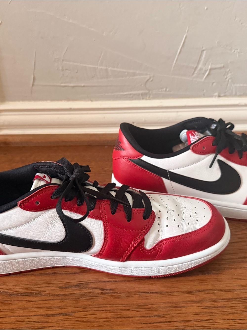 Air Jordan 1 Nike Men's Red, White & Black Low-Top Sneakers - Picture 5 of 5